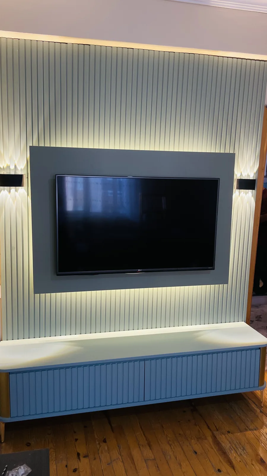 Çıtalı Işıklı TV Duvarı Paneli: fotoğraf 2