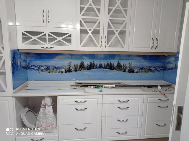 Karlı Çam Ormanı Cam Panel